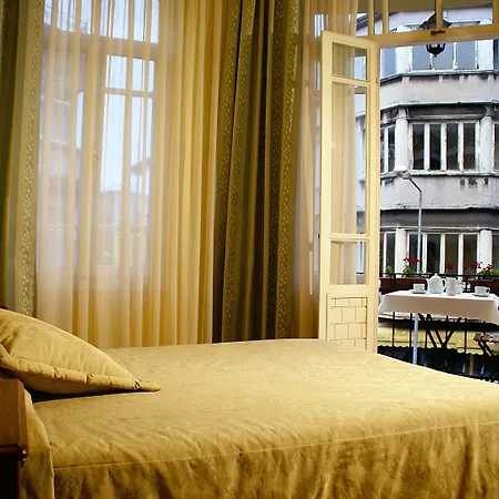 Uyan-special Category Hotel Istanboel