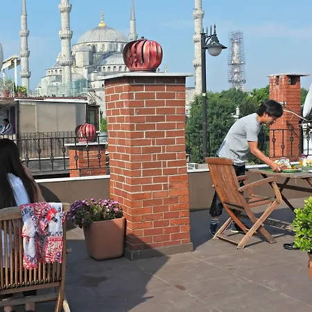 Uyan-special Category Hotel Istanboel