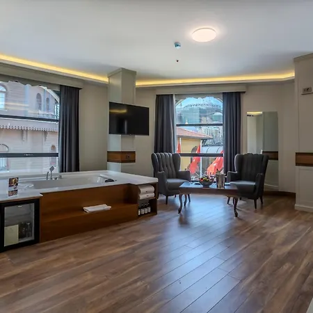 Seven Hills Boutique 3*